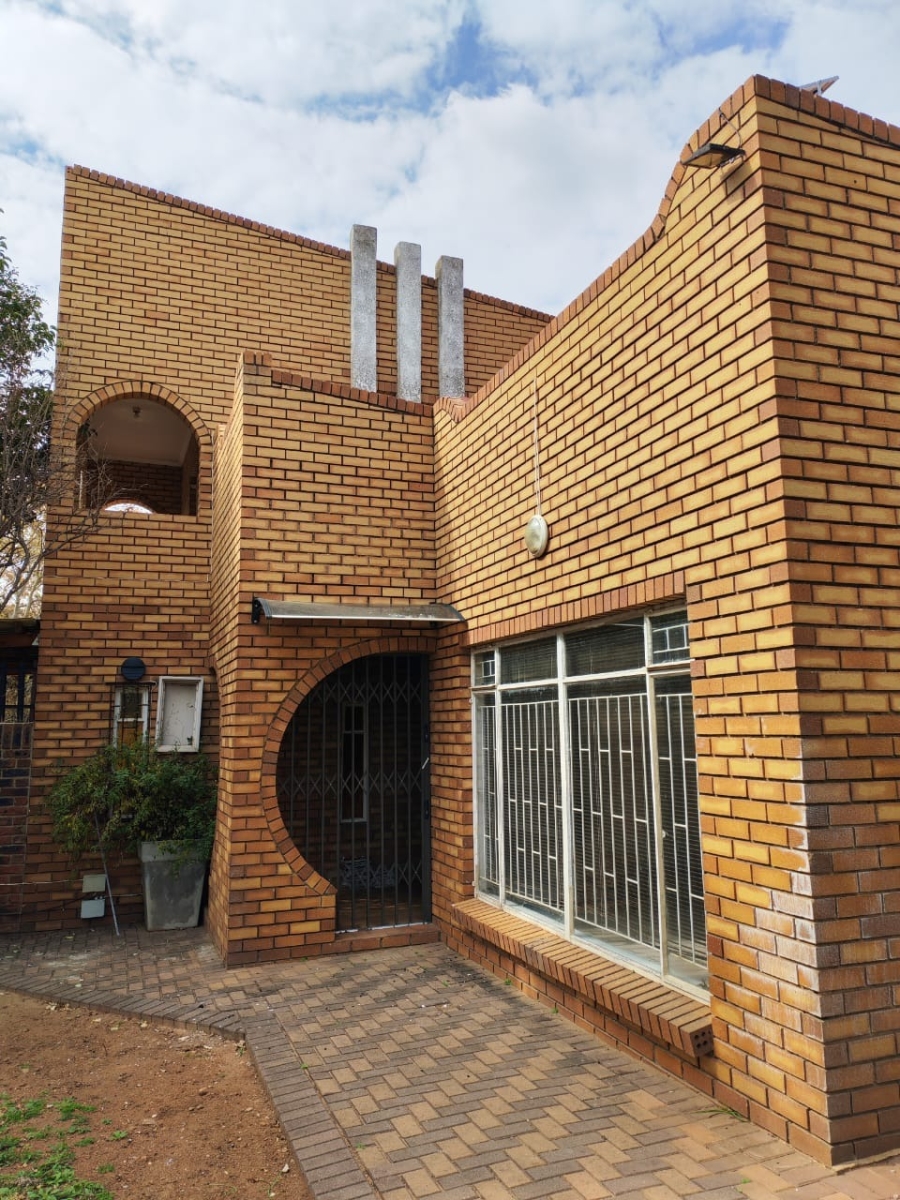 4 Bedroom Property for Sale in Parys Free State